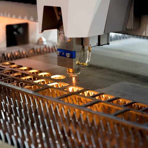  Laser Cutting