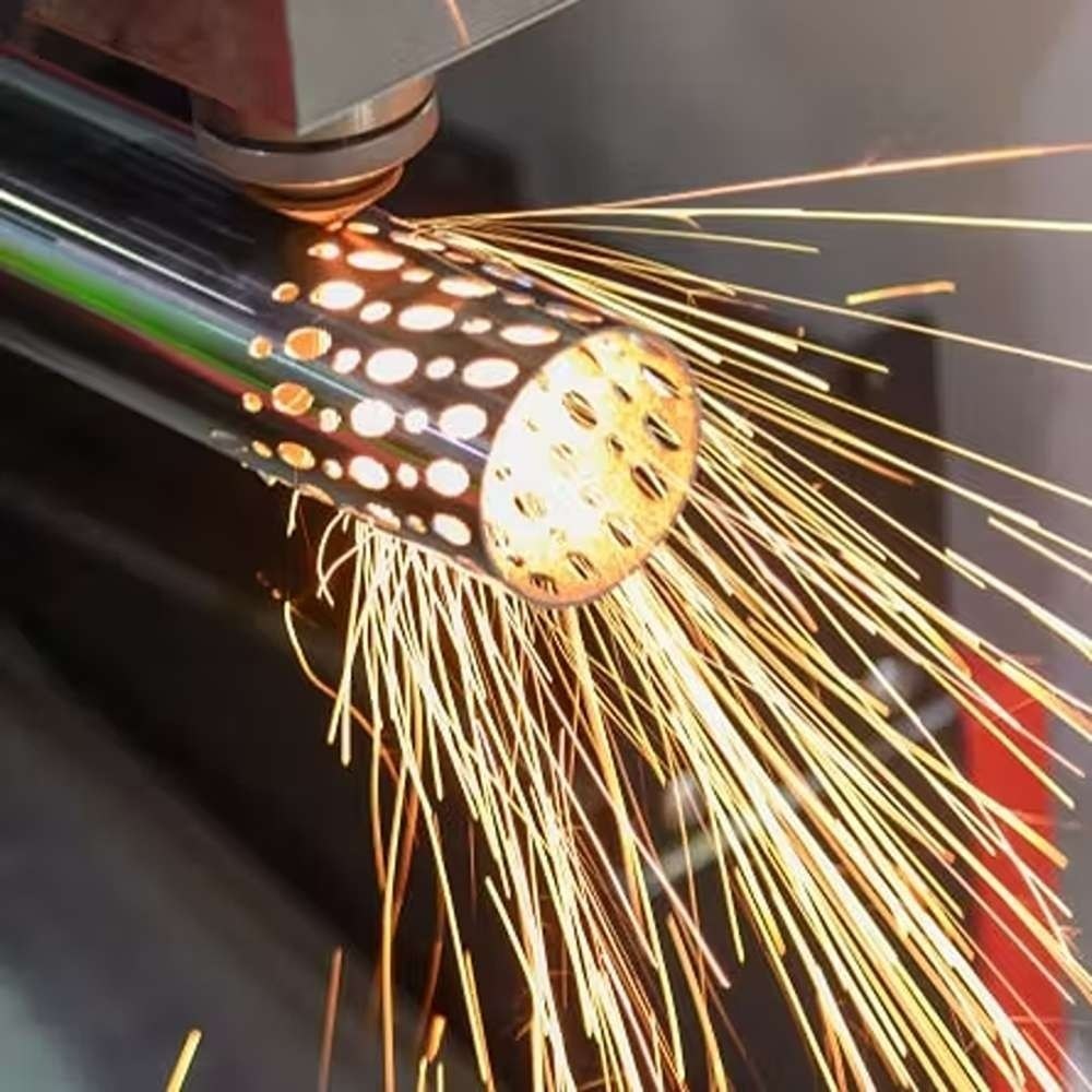 Round Pipe Laser Cutting
